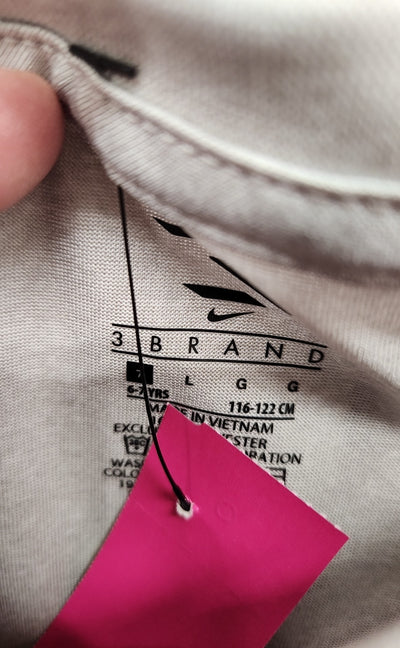Nike Boy's Size 7 Gray Shirt