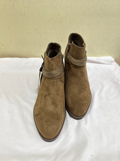 NWT Sonoma Women's Size 9-1/2 Brown Boots Shoes