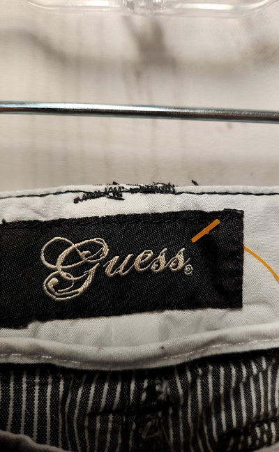 Guess Women's Size 28 (5-6) Gray Pants