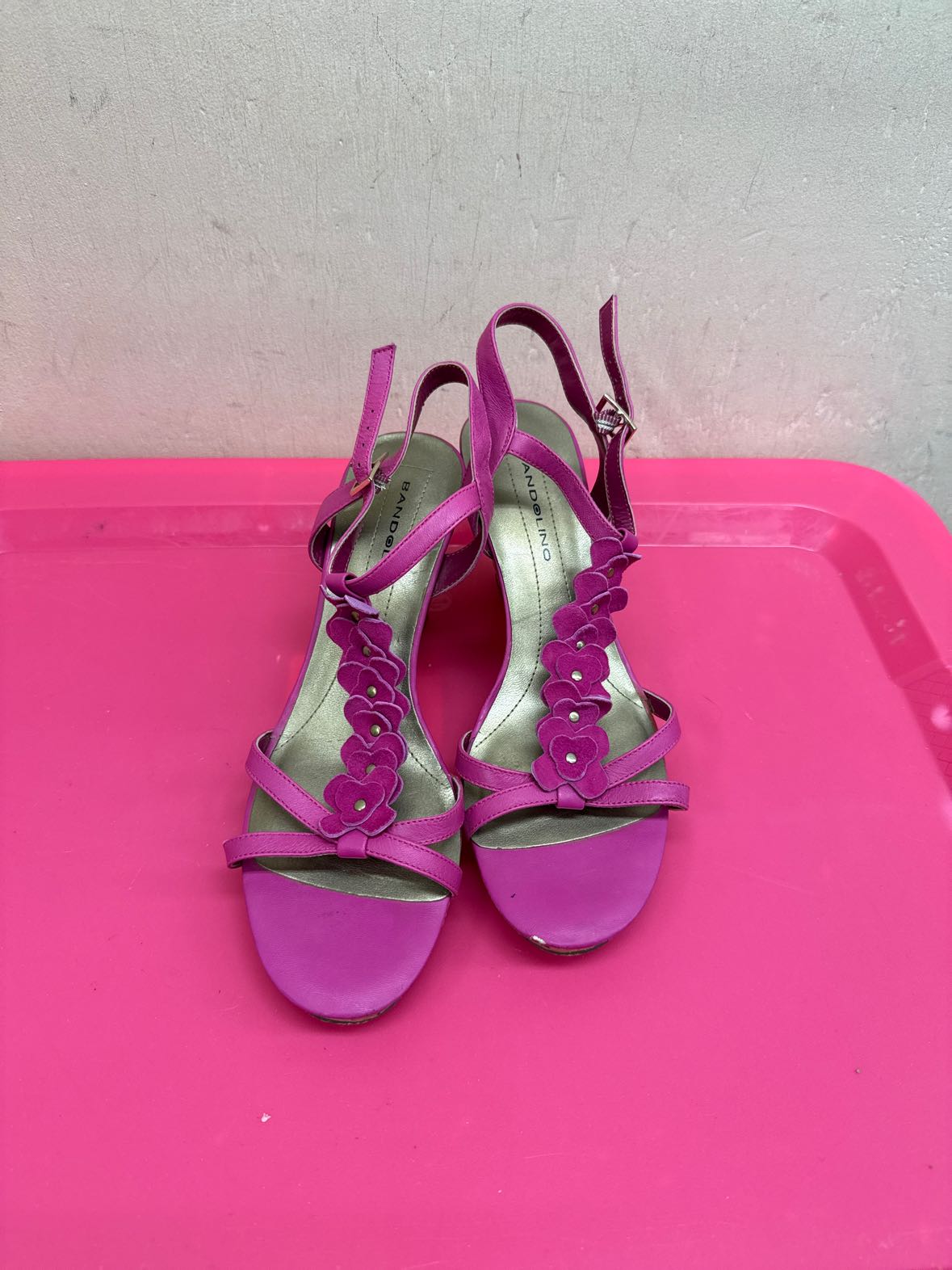 Bandolino Women's Size 8 Pink Pumps