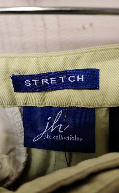 JH Collectibles Women's Size 6 Green Capris