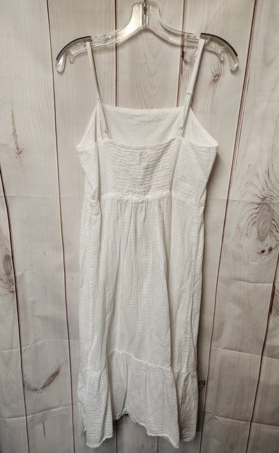 Gap Women's Size 6 White Dress