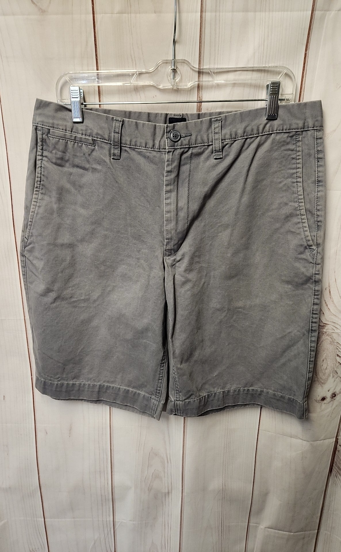 Gap Men's Size 33 Gray Shorts