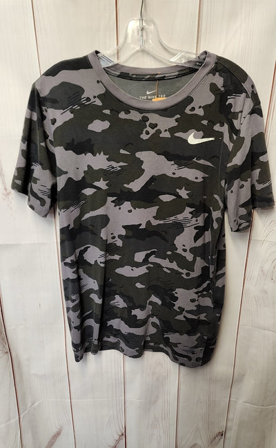 Nike Men's Size M Camo T-Shirt