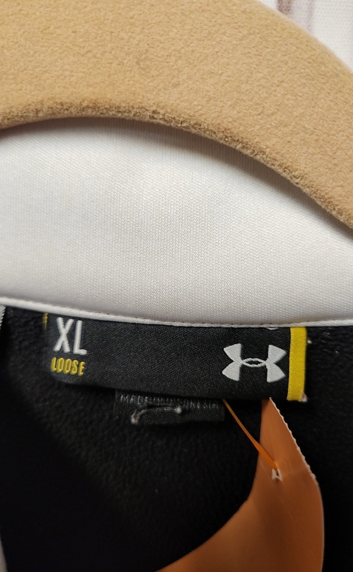 Under Armour Women's Size XL White Vest