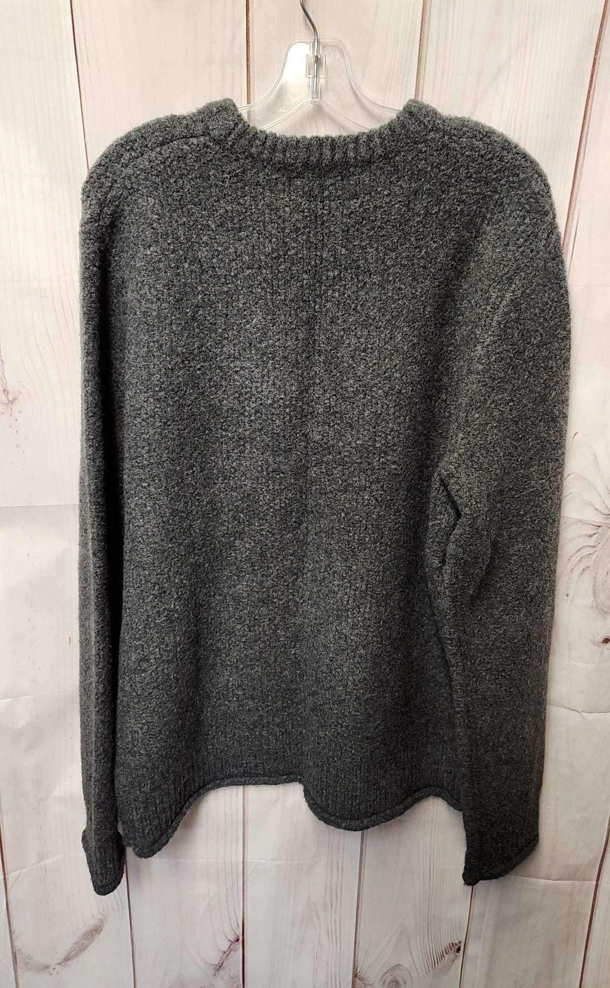 Levitate Women's Size M Gray Sweater