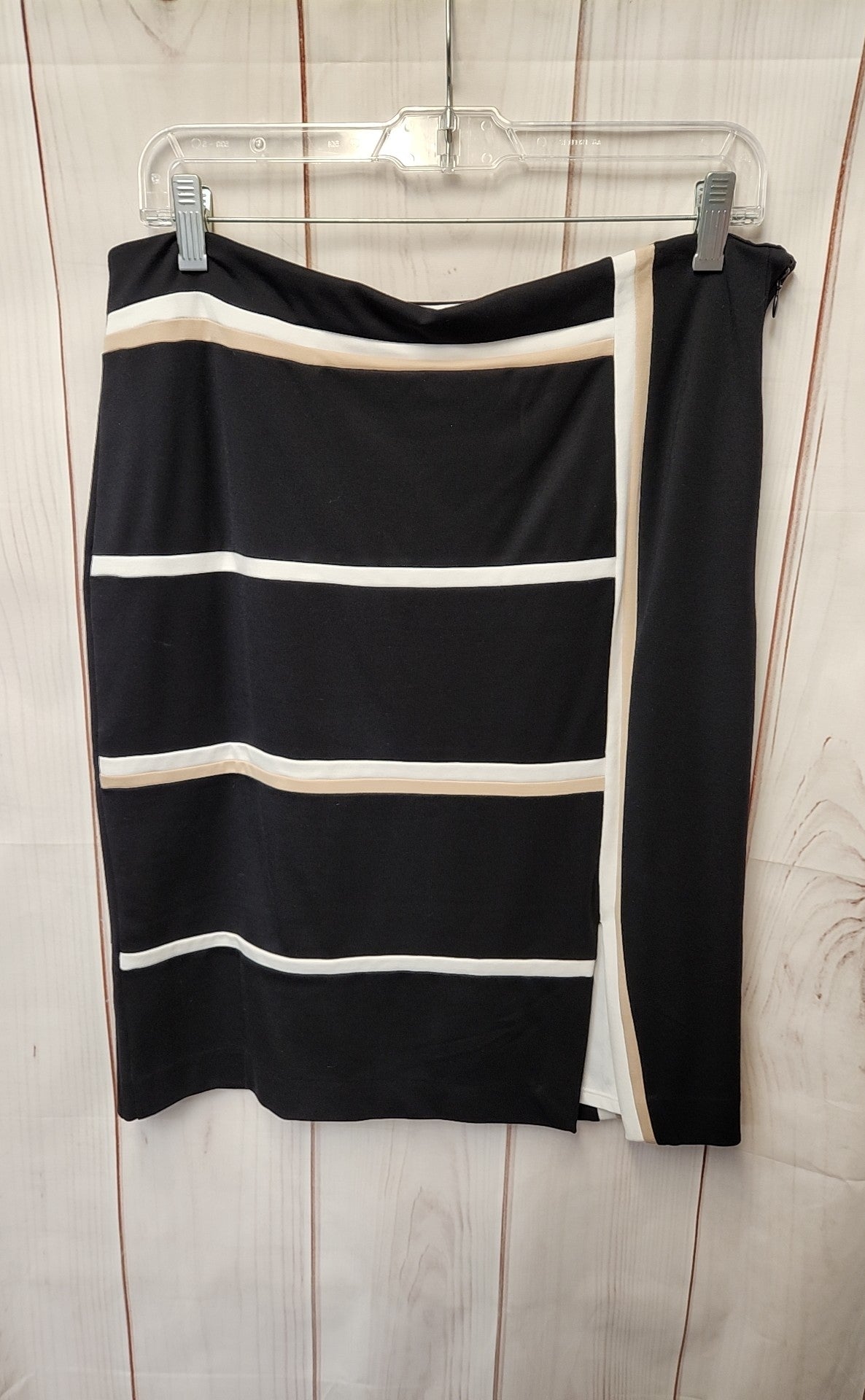 White House Black Market Women's Size 10 Black Skirt