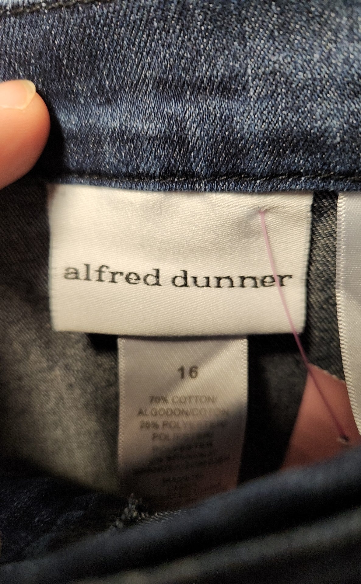 Alfred Dunner Women's Size 16 Blue Capris
