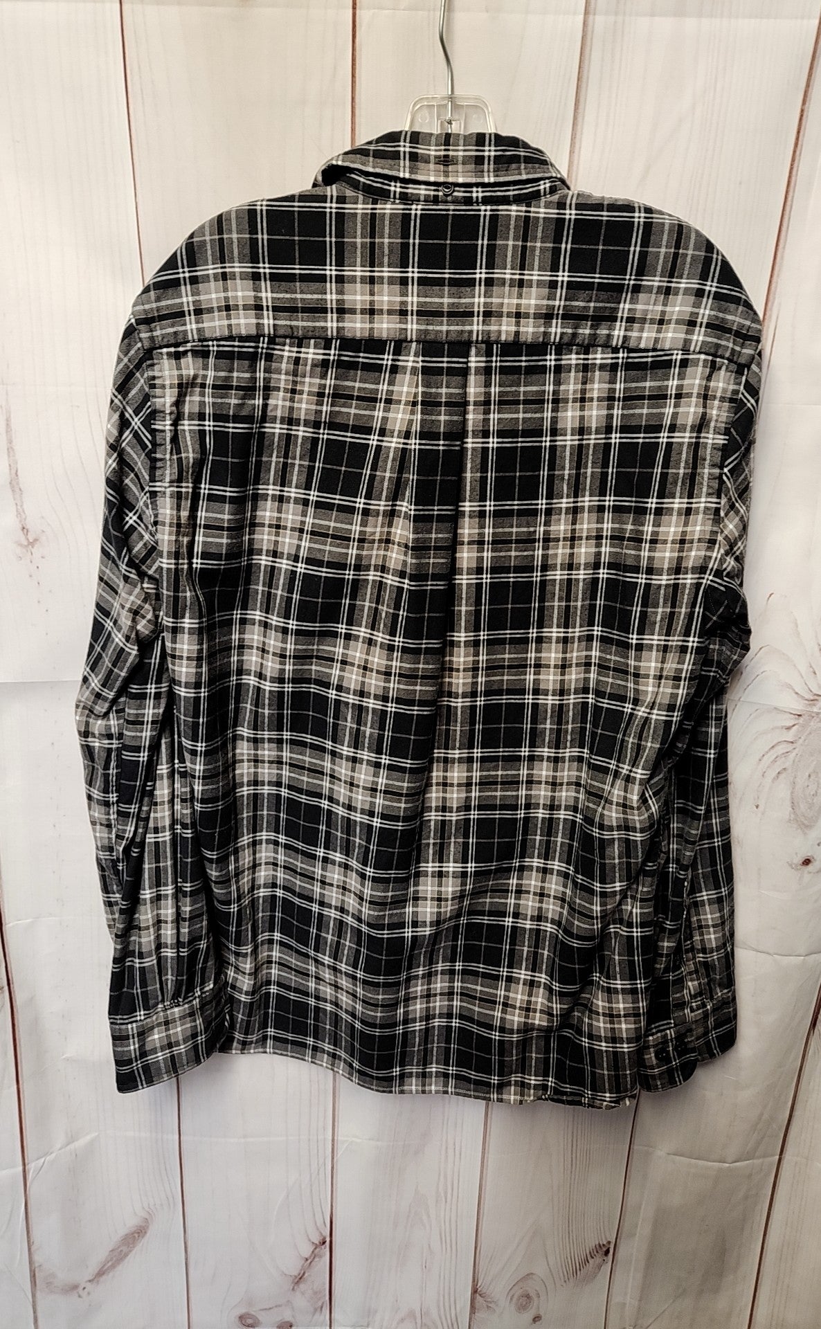 Brooks Brothers Men's Size M Black Shirt