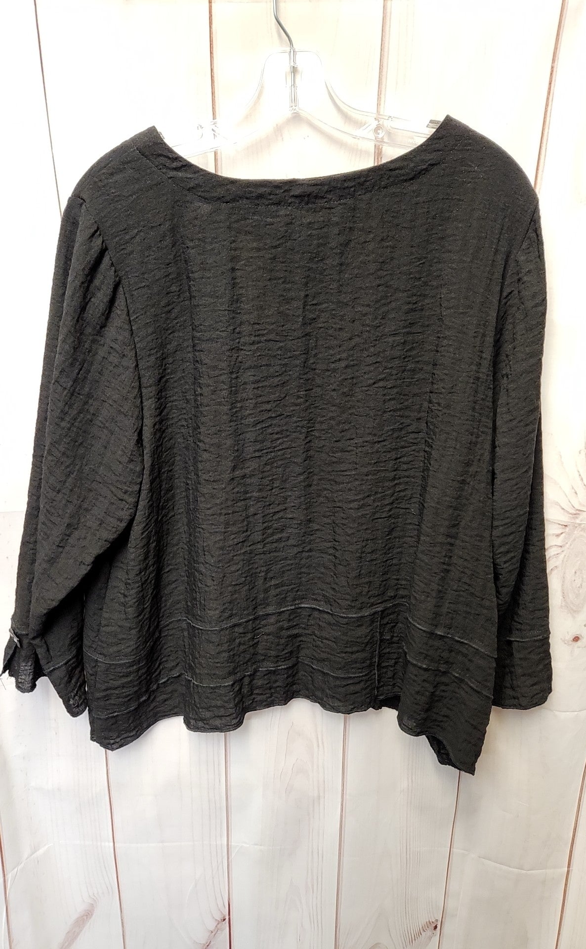 Habitat Women's Size M Black Long Sleeve Top