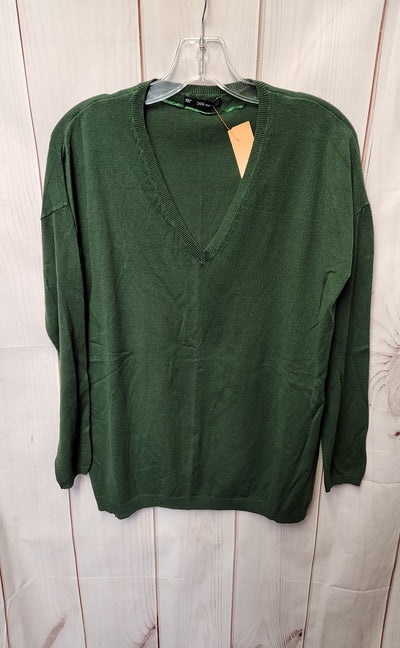 Zara Women's Size M Green Sweater