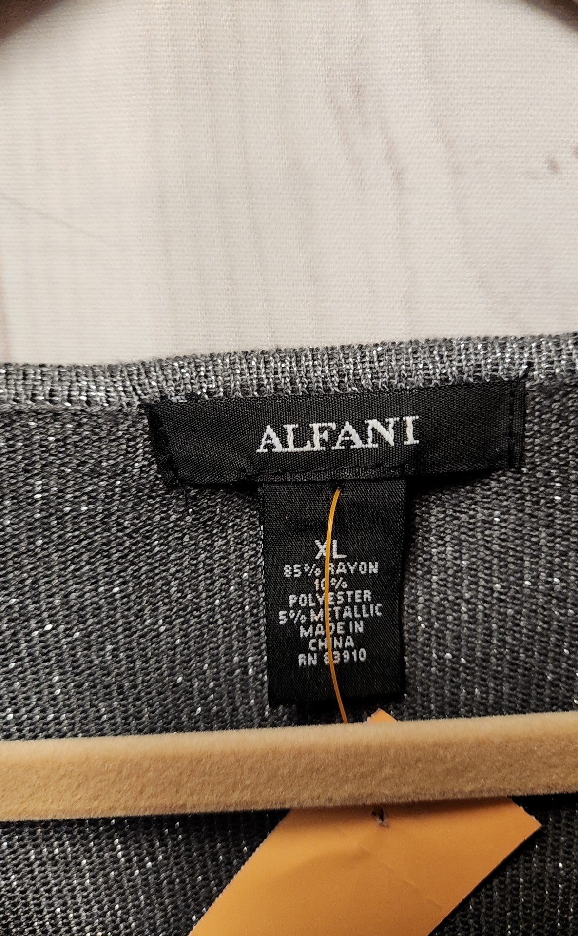 Alfani Women's Size XL Gray Metallic Long Sleeve Top