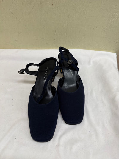 Bandolino Women's Size 6-1/2 Navy Pumps Shoes