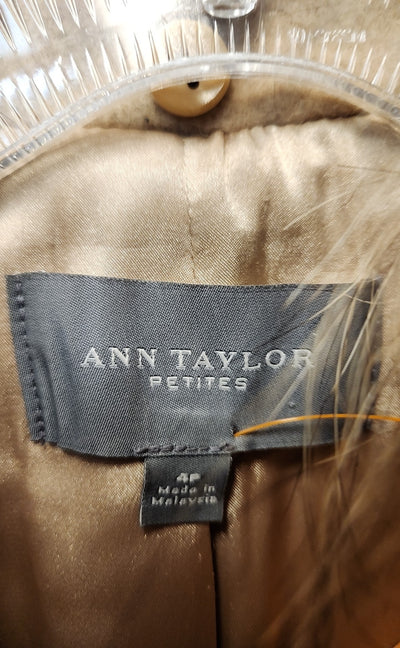 Ann Taylor Women's Size 4 Petite Beige Jacket
