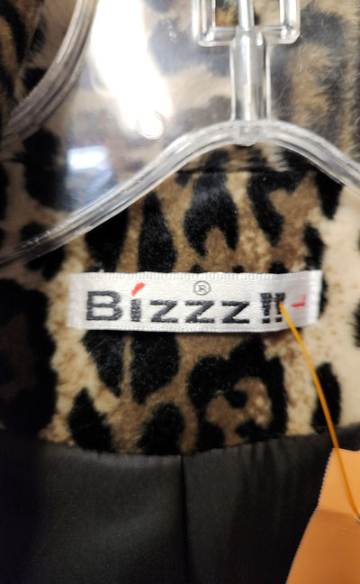 Bizzz!! Women's Size L Beige Animal Print Jacket