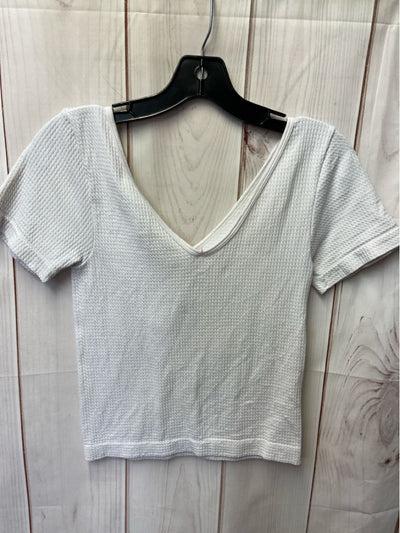 Aura Women's Size XL/1X White Short Sleeve Top