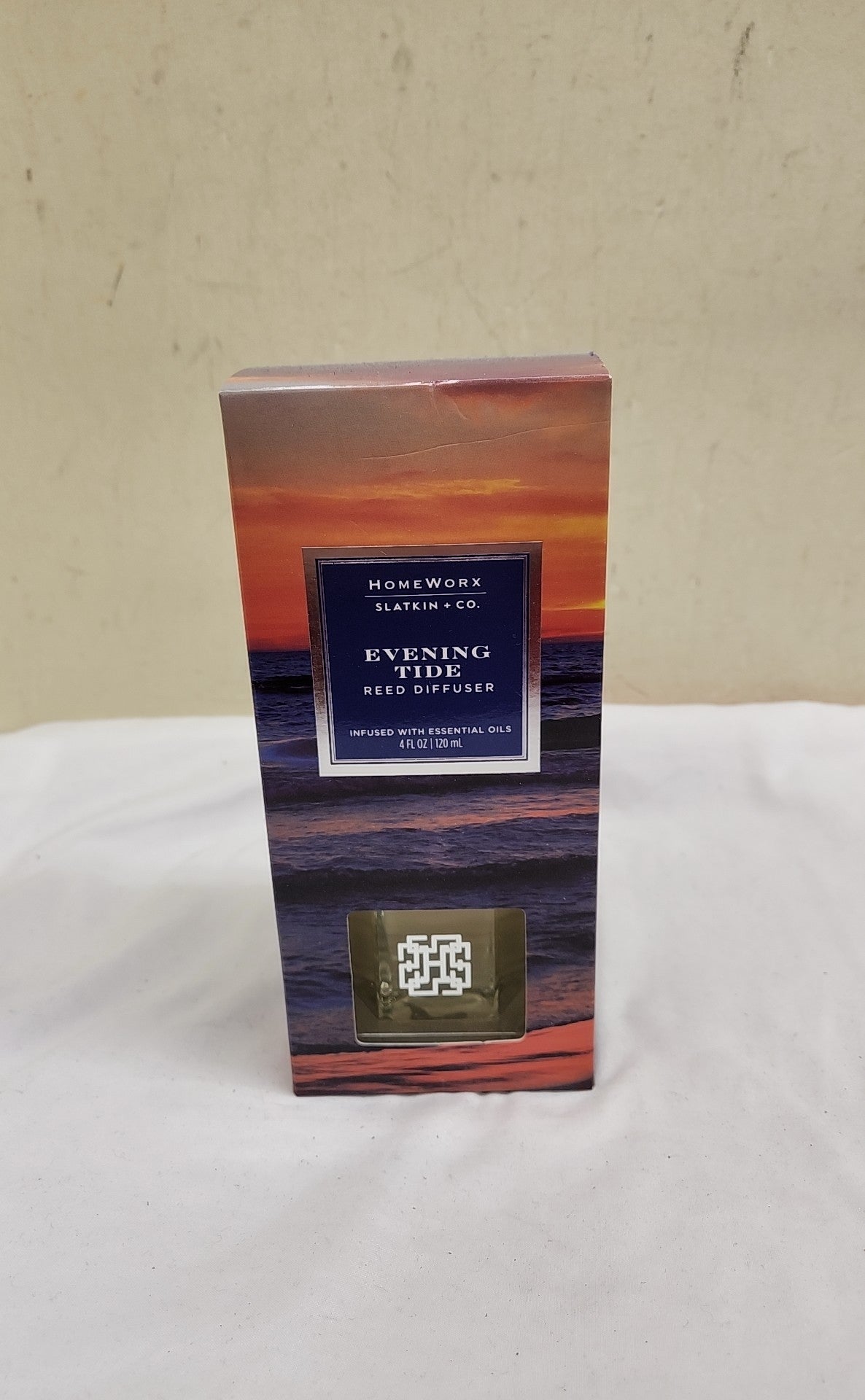 NIB Homeworx Evening Tide Reed Diffuser Candle