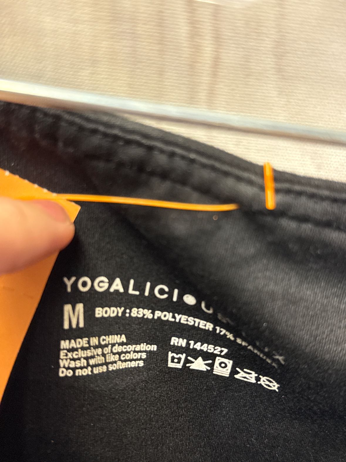 Yogalicious Women's Size M Black Leggings