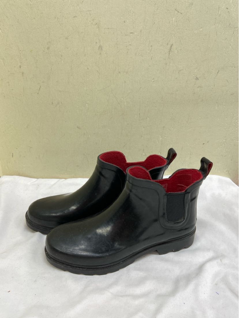 Capelli Women's Size 9 Black Boots Shoes