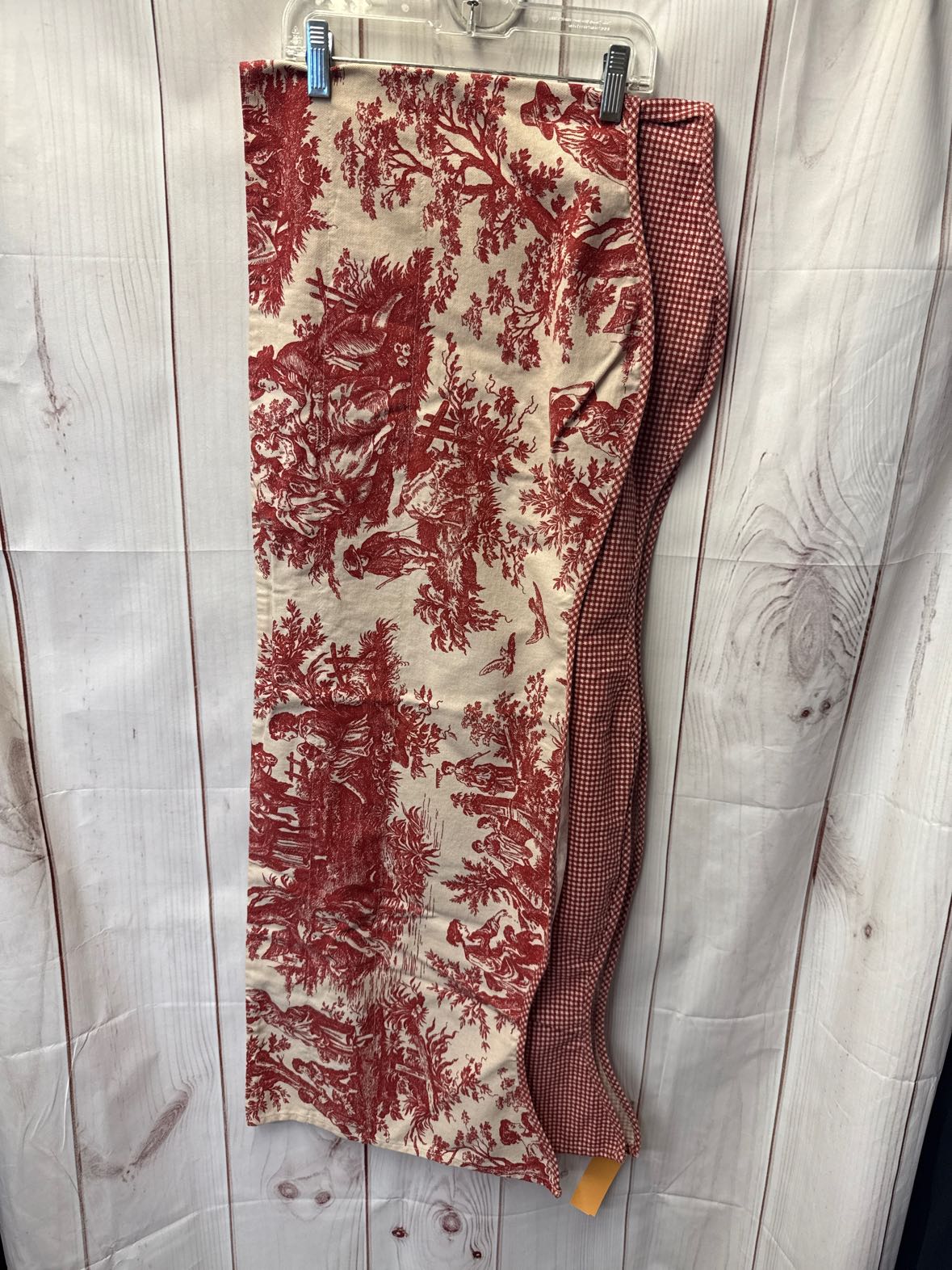 Red & White 80in x 16in Valance