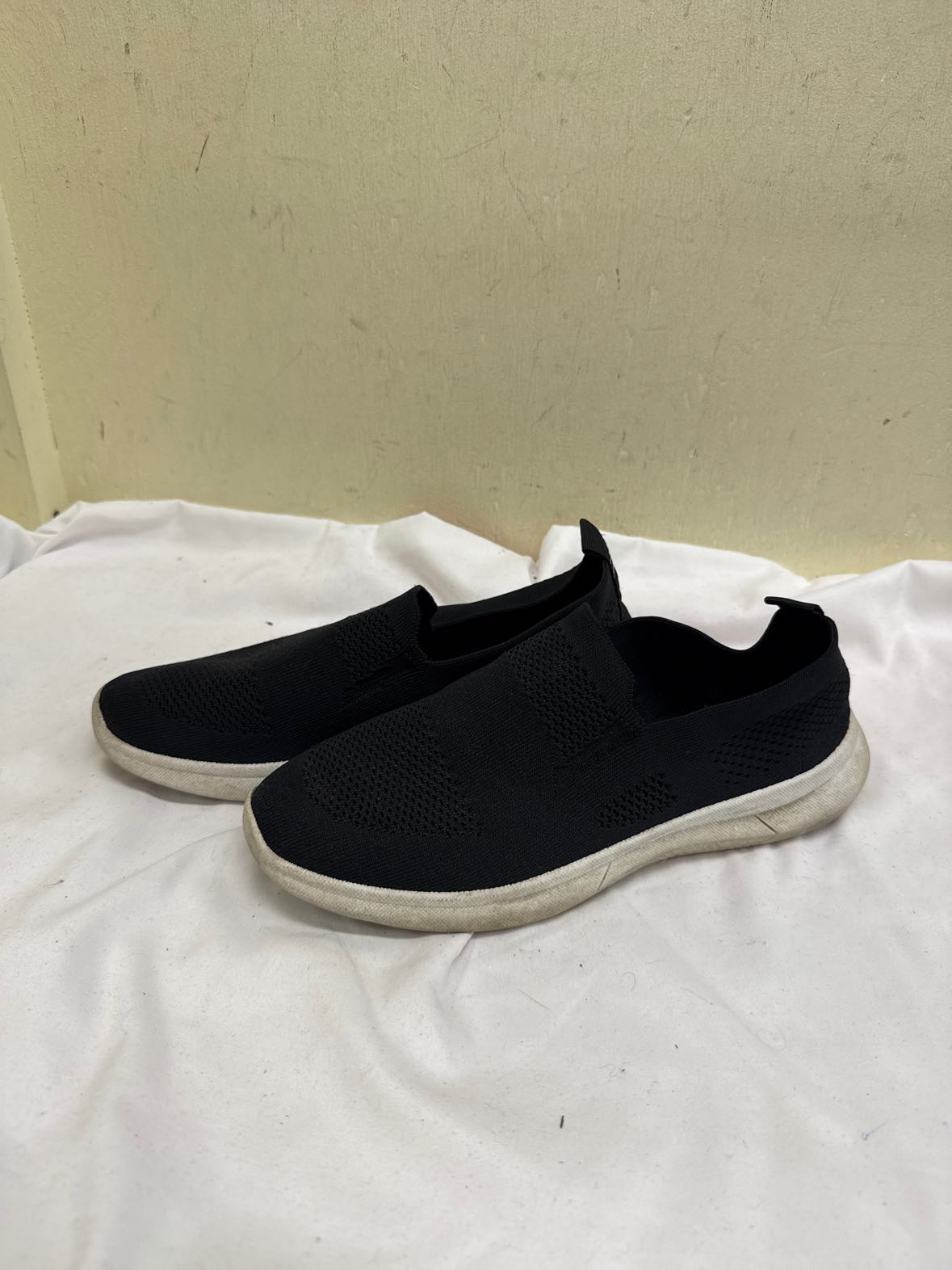 Danskin Women's Size 9 Black Flats Shoes