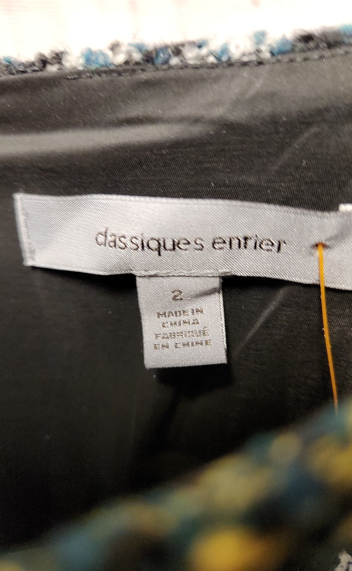 Classique Women's Size 2 Black & Green Skirt