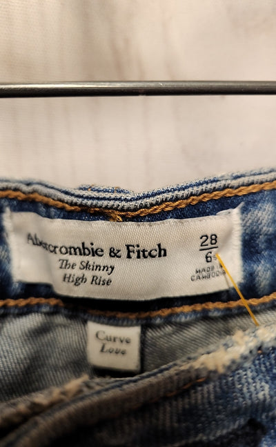 Abercrombie & Fitch Women's Size 28 (5-6) Blue Jeans The Skinny High Rise
