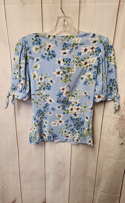 Banana Republic Women's Size XS Blue Floral Short Sleeve Top