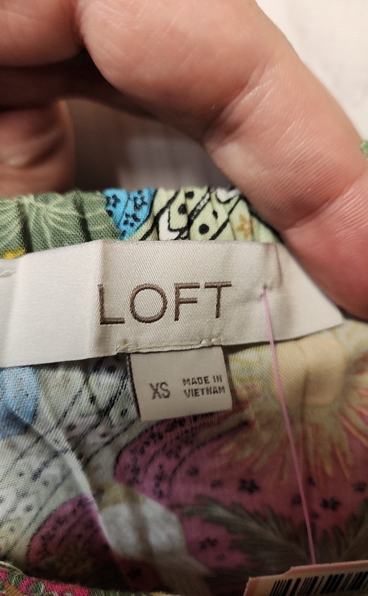 Loft Women's Size XS Green Floral Short Sleeve Top