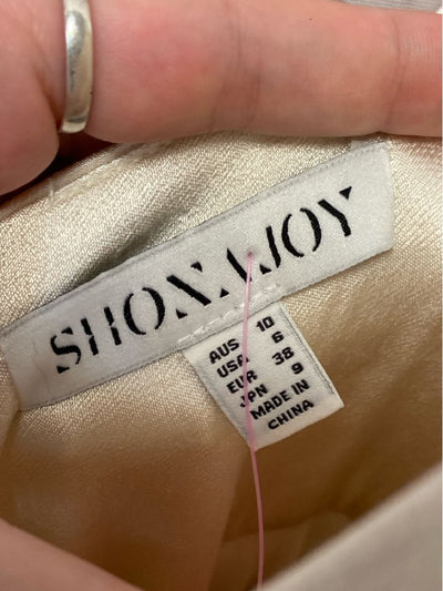 Shona Joy Women's Size 6 Off-White Dress