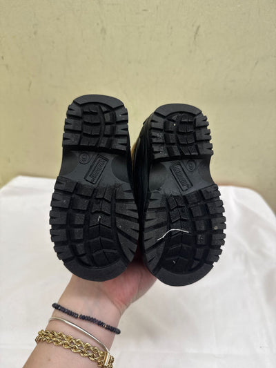 Khombu Boy's Size 6 Brown Shoes