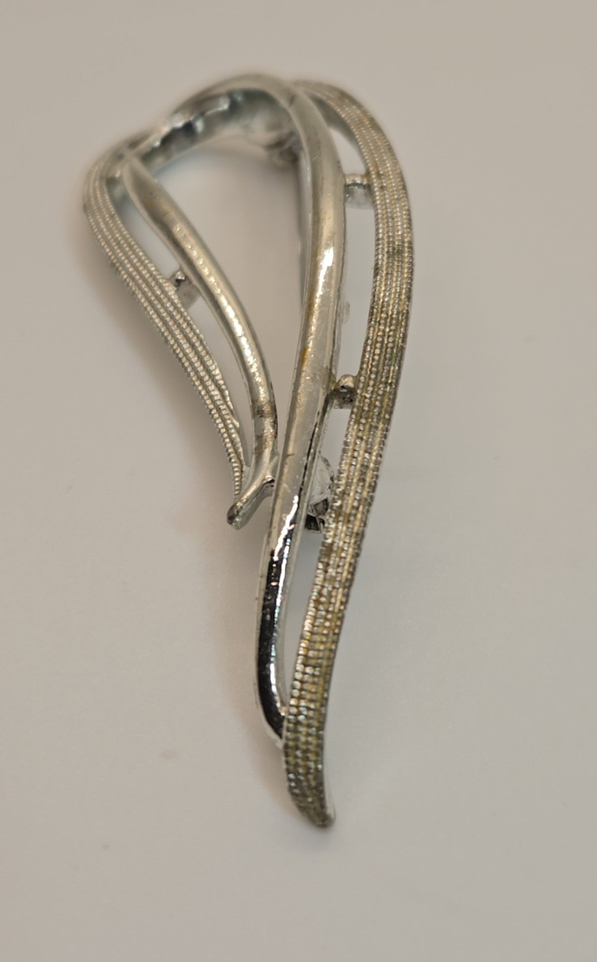 Sarah Coventry Silver Brooch Pin