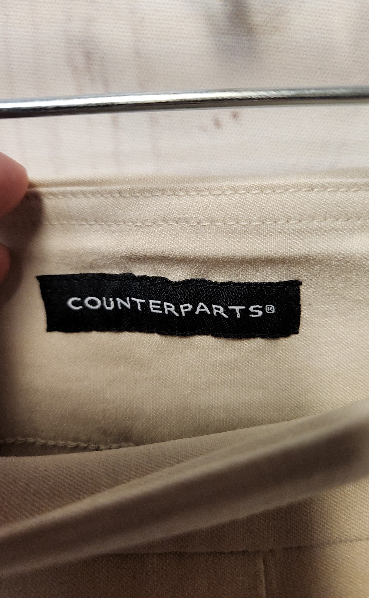 Counterparts Women's Size 10 Beige Shorts