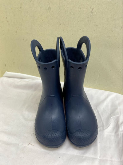 Crocs Boy's Size 2 Navy Boots