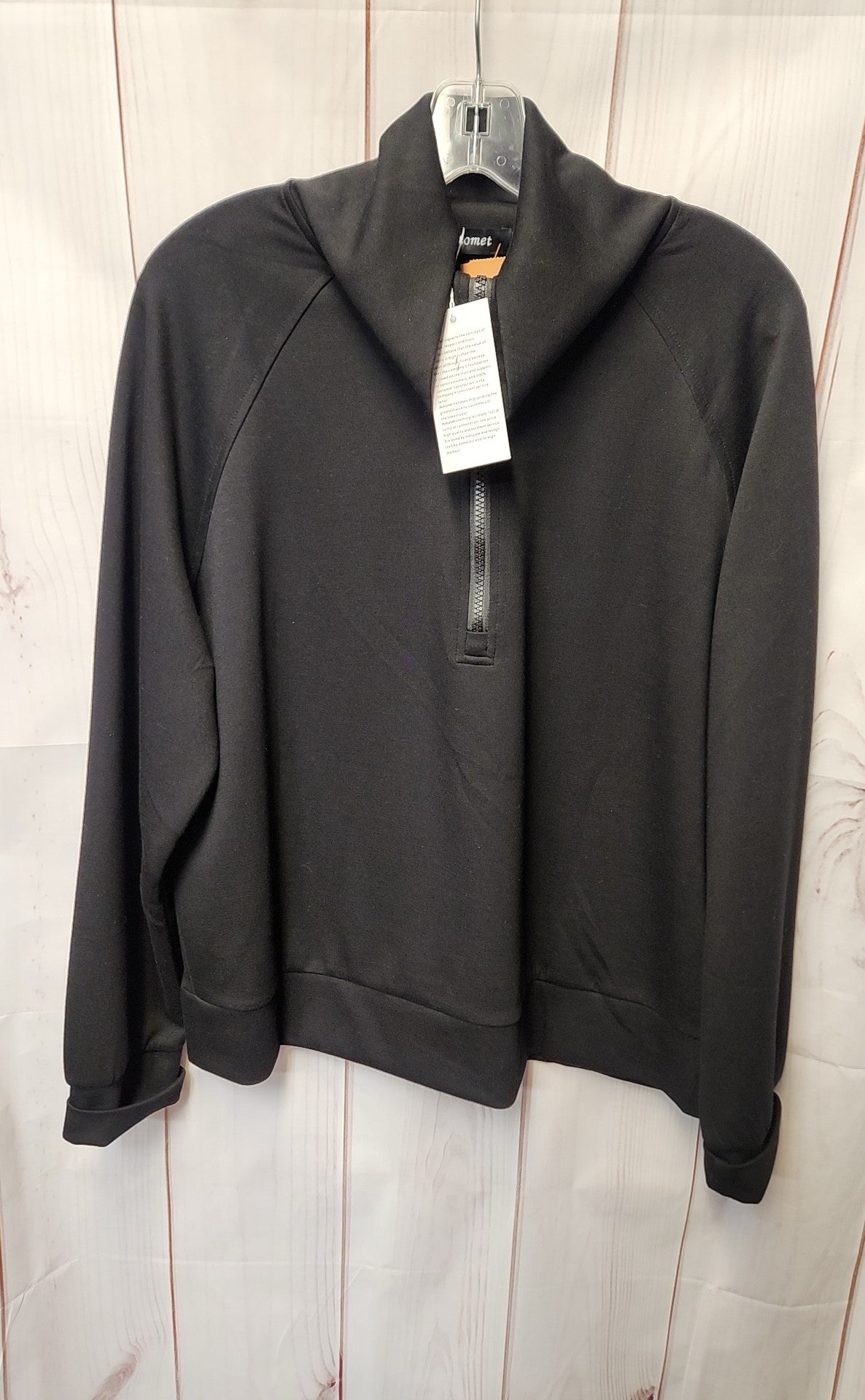 NWT Automet Women's Size XL Black Sweatshirt