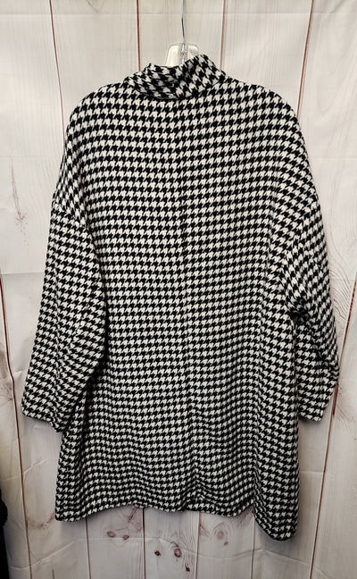 Old Navy Women's Size XL White & Black Coat