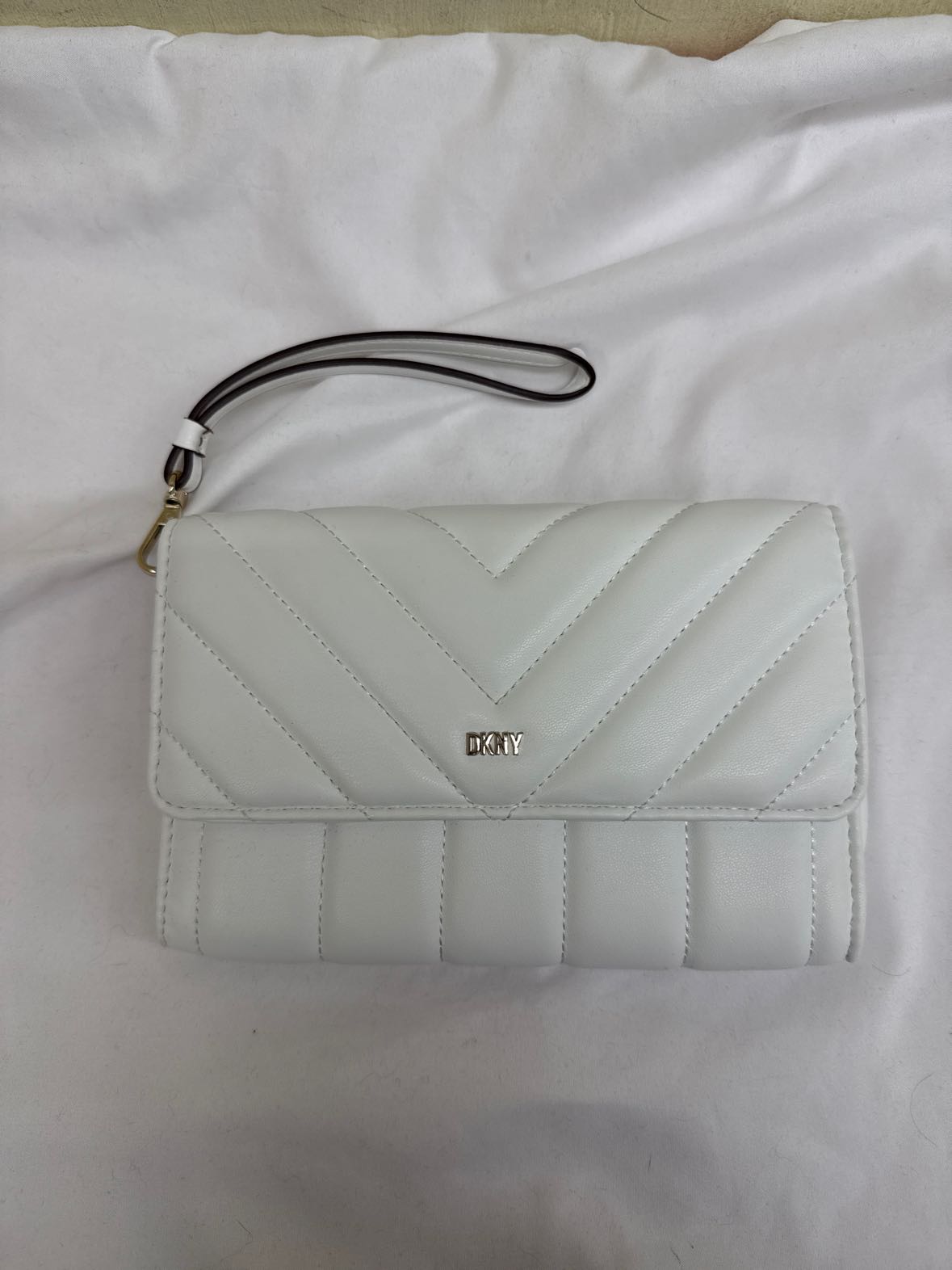 DKNY White Wristlet