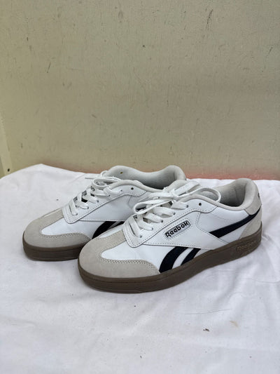 Reebok Women's Size 7 White Sneakers
