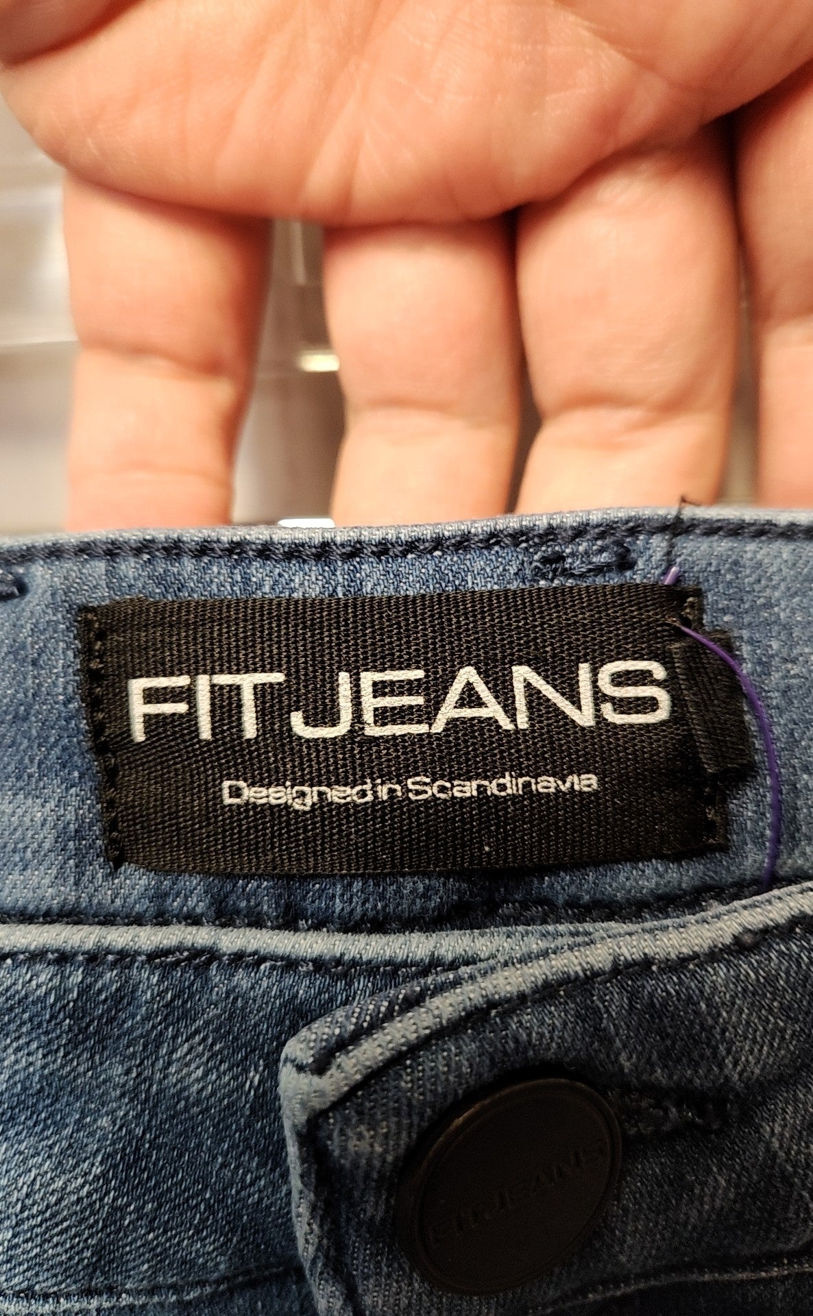 Fit Jeans Women's Size 27 (3-4) Blue Jeans