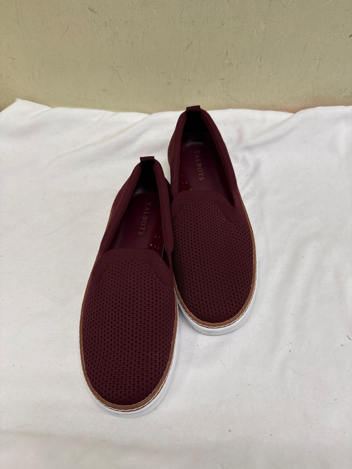 Talbots Women's Size 6 Maroon Flats Shoes