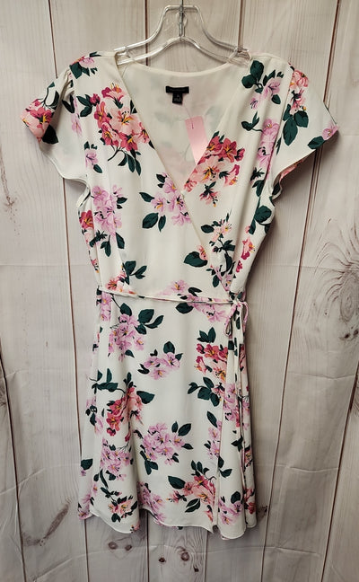 Ann Taylor Women's Size M White Floral Dress