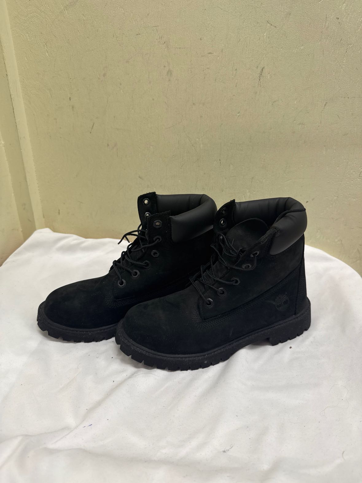 Timberland Women's Size 5 Black Boots Shoes