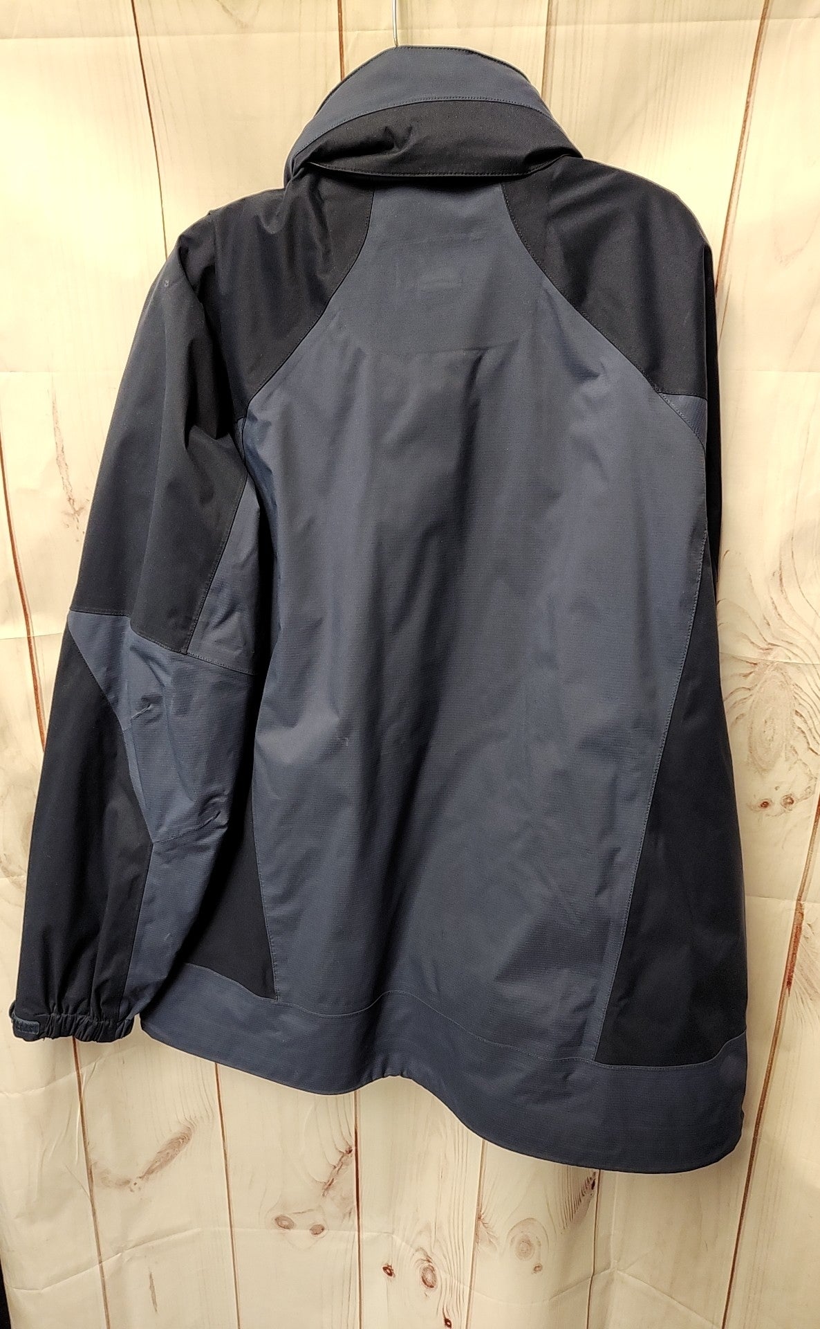 LL Bean Men's Size XL Navy Jacket