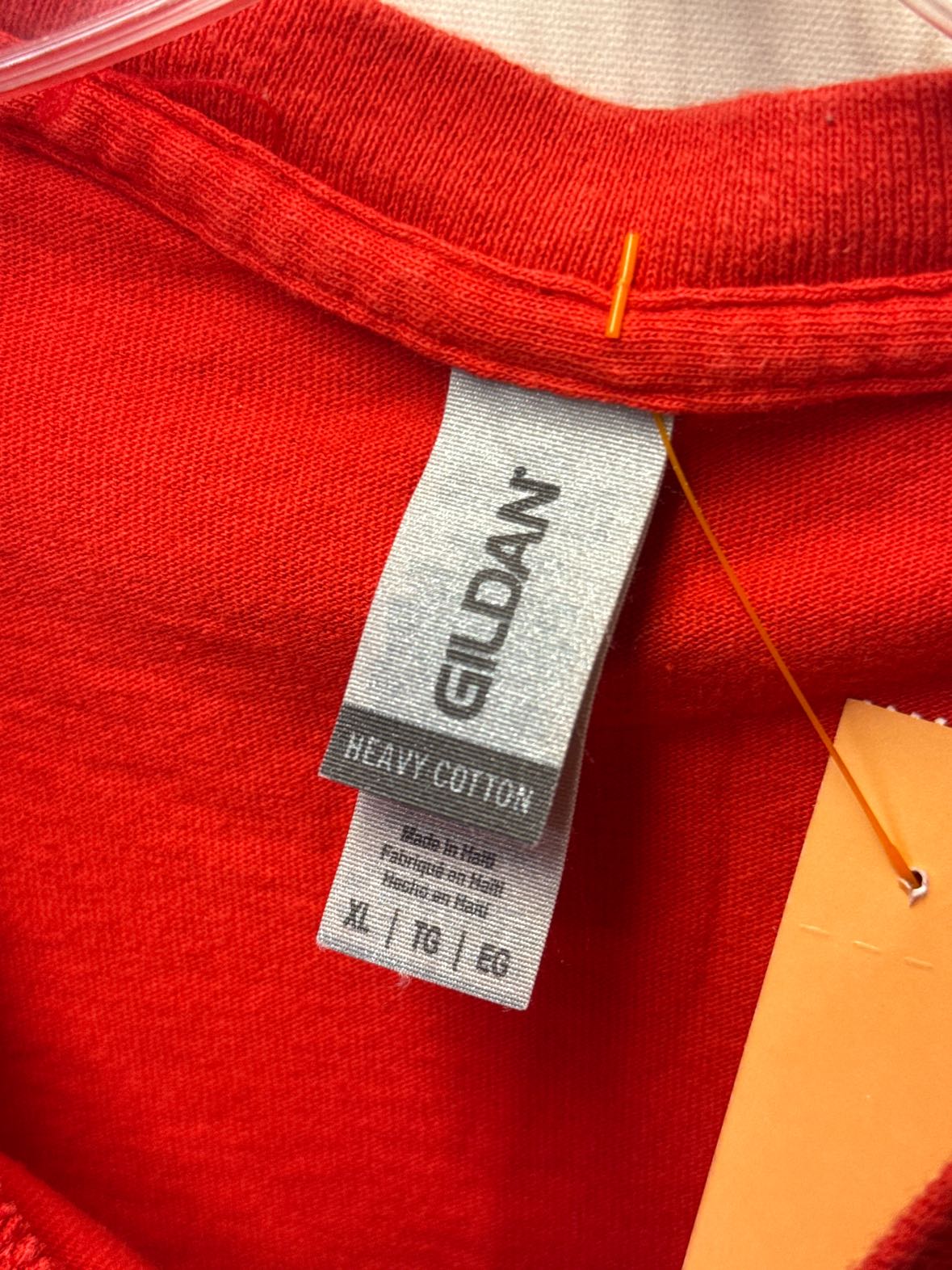 Gildan Men's Size XL Red Shirt
