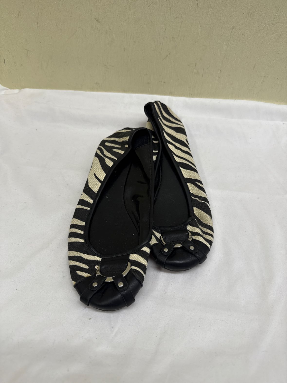 Lauren by Ralph Lauren Women's Size 8-1/2 Black & White Flats AS IS - wear