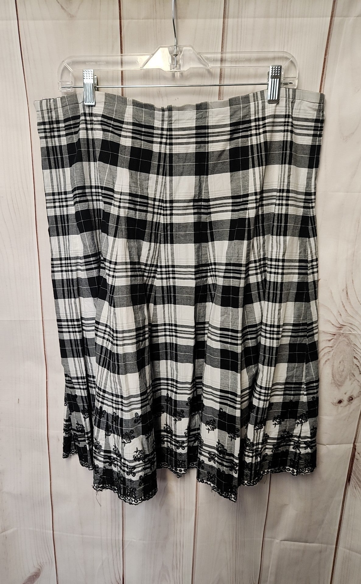 NY Collection Women's Size XL White & Black Skirt