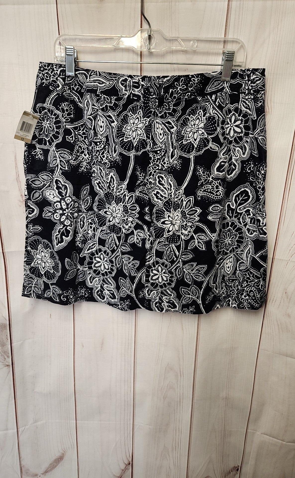 NWT Karen Scott Women's Size 12 Navy Skorts