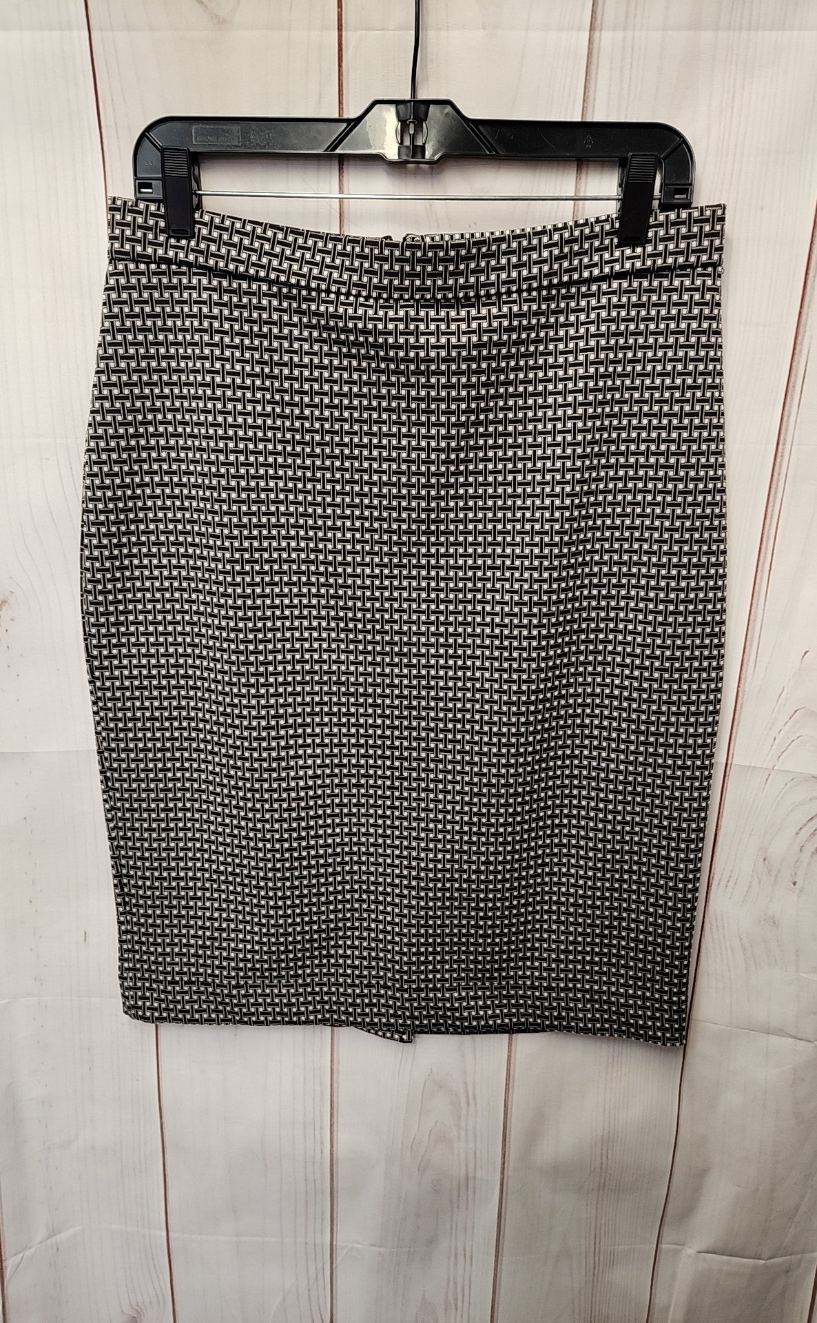 Ann Taylor Women's Size M Black Skirt