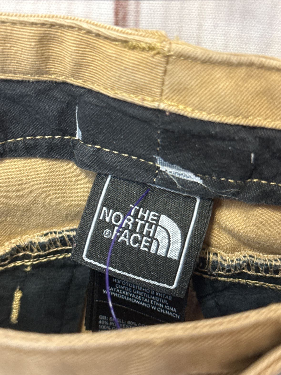 North Face Men's Size 28 Tan Shorts