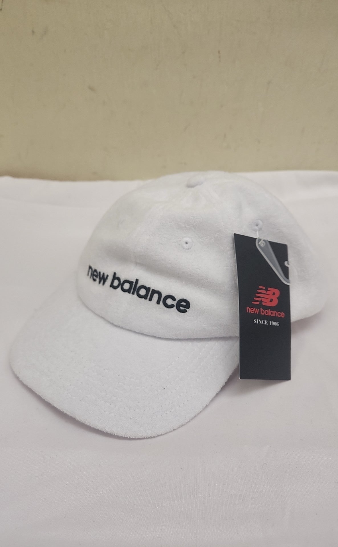 NWT New Balance Size Adjustable White Hat